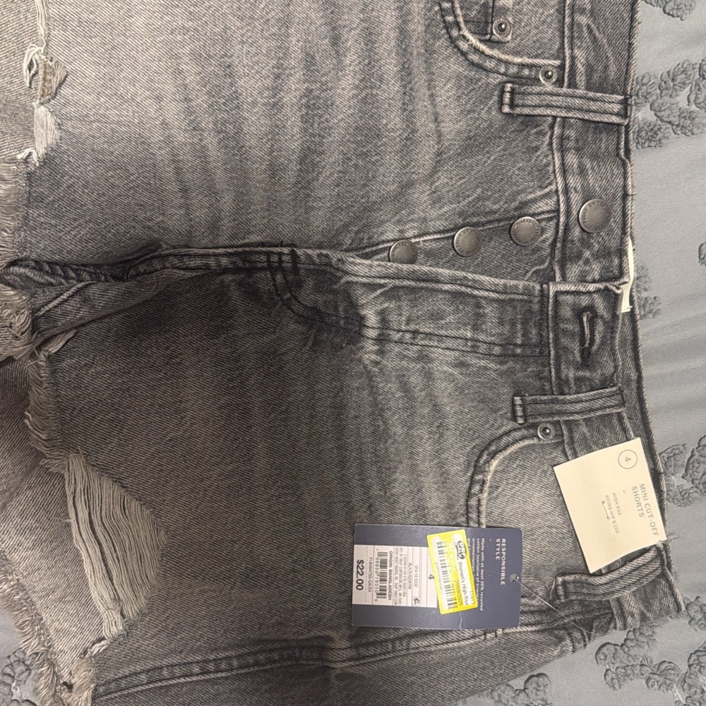 Gray Distressed Women's Jeans